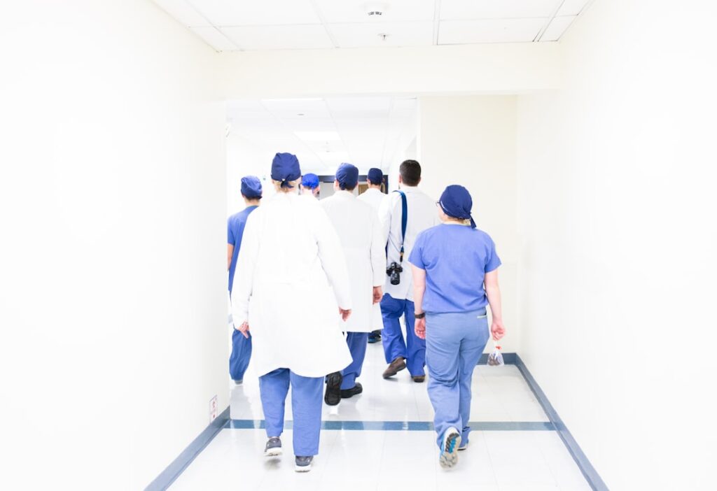 what is a medical staffing agency