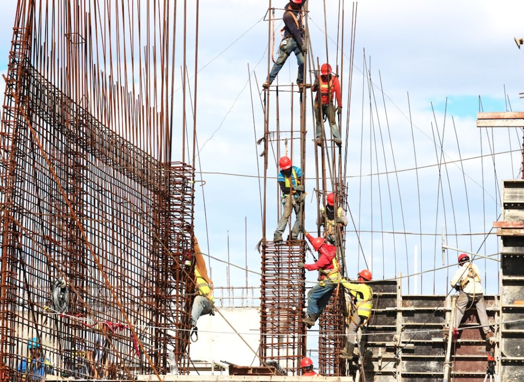 payroll outsourcing for construction