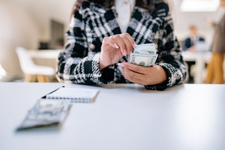 payroll administrator salary